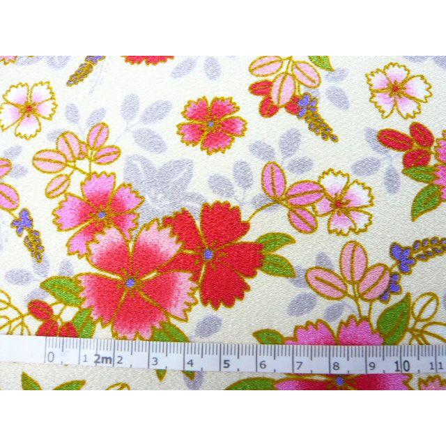 ポリエステルちりめん 大和撫子の花柄 ND15-A ベージュ地(10cm) : て
