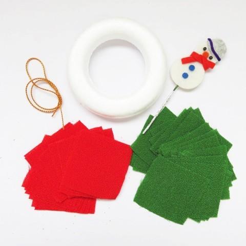 クリスマスちりめんリースキット 手作り 布リース : てづくり 手芸