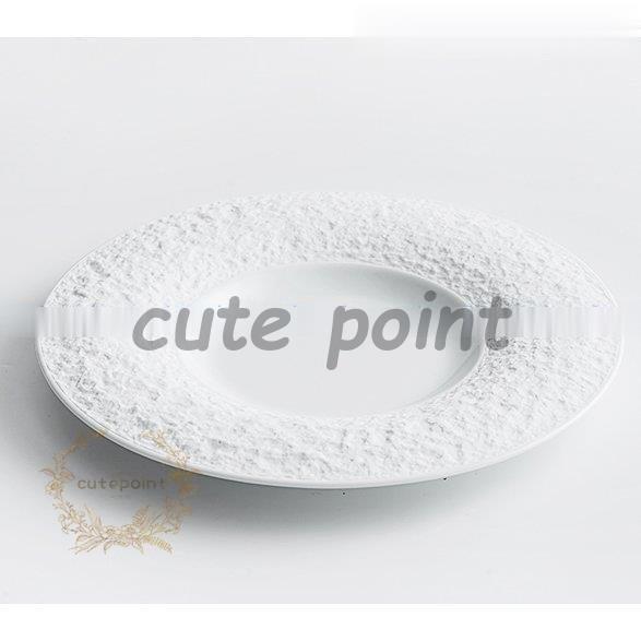 正規品直輸入 母の日 プレゼント 食器 キッチン雑貨 カトラリー お皿 プレート ギフト プレゼント シンプル オシャレ 使いやすい 丸型 ホワイト高級感 小物 皿 カラー 1 Color Forestlakes Net