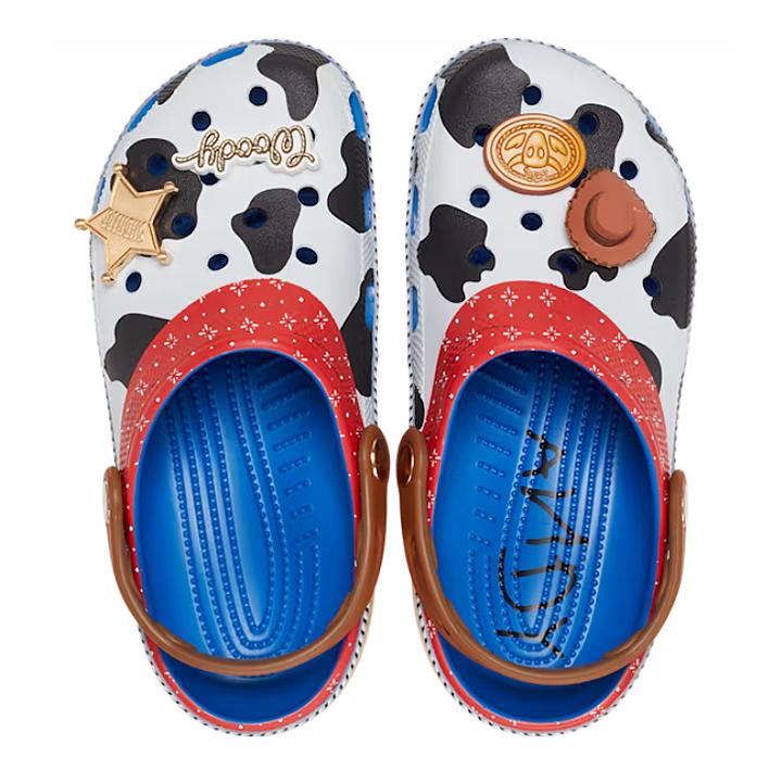 クロックス crocs【メンズ レディース サンダル】Toy Story Woody Classic Clog/トイ・ストーリー 「ウッディ」クラシック クロッグ/ブルージーン｜●｜famshoe｜03