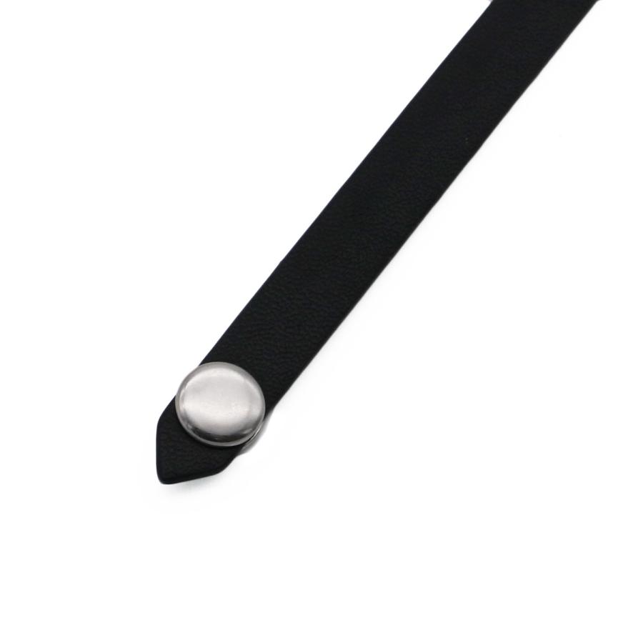 チョーカー レディース シルバー V型 チャーム レザー 黒 首飾り 首元