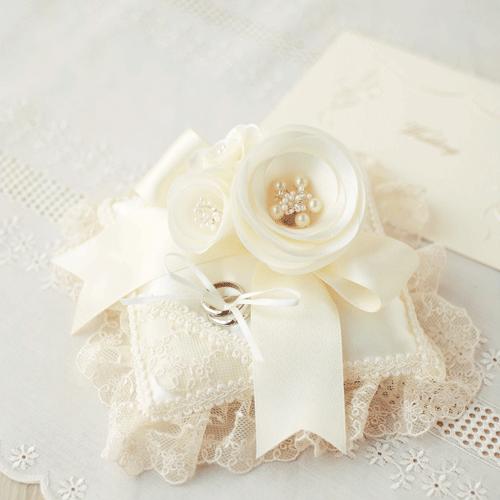 リングピロー 手作りキット おしゃれ カメリアのリングピロー 結婚式 ハンドメイド 手芸 Juno ハマナカ Mozefo