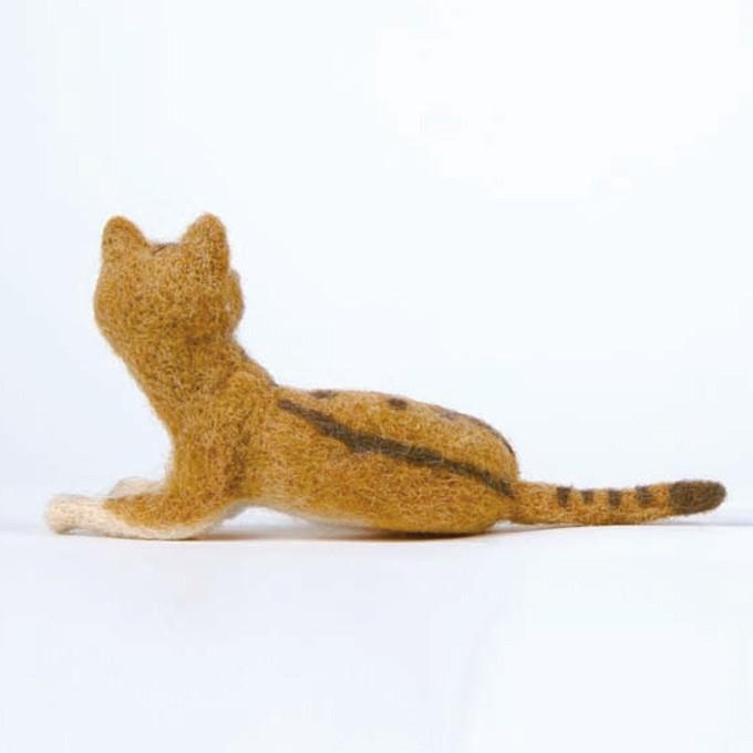 羊毛フェルト　猫(ベンガル) 羊毛フェルト かわいい 猫 ベンガル 置物 ハンドメイド 羊毛フェルト