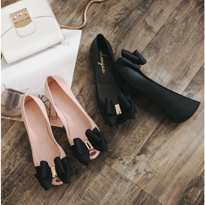 レインシューズ レディース 梅雨対策 パンプス 痛くない 2cmヒール 毎日履ける ポインテッドトゥ レインパンプス レイン 簡易防水 梅雨 雨 雪 フラット 人気ブランドの新作