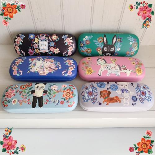 ナタリー・レテ グラス・ケース ブルー・キャット 青猫のメガネケース