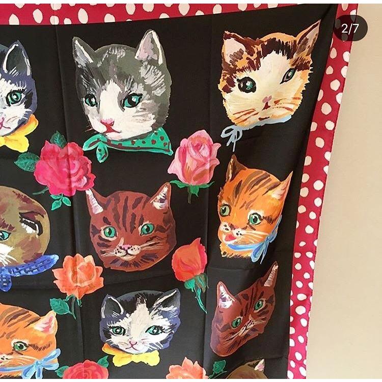 ナタリーレテ シルクスカーフ 猫