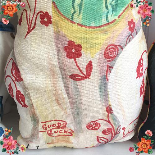 ナタリー・レテ ドール・クッション ミルキー・ラッキー・キャット 白