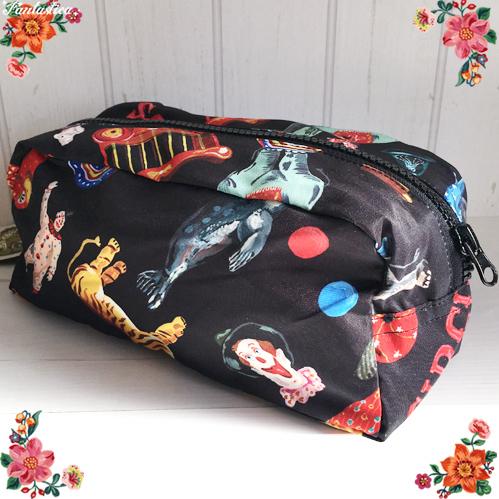 ナタリー レテ オブロング ポーチ サーカス サーカスのエチケットポーチ Nl639 Fantastica ファンタスチカ雑貨店 通販 Yahoo ショッピング