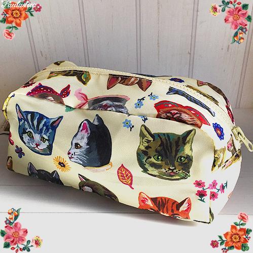 ナタリー レテ オブロング ポーチ キャット 猫たちのエチケットポーチ Nl648 Fantastica ファンタスチカ雑貨店 通販 Yahoo ショッピング