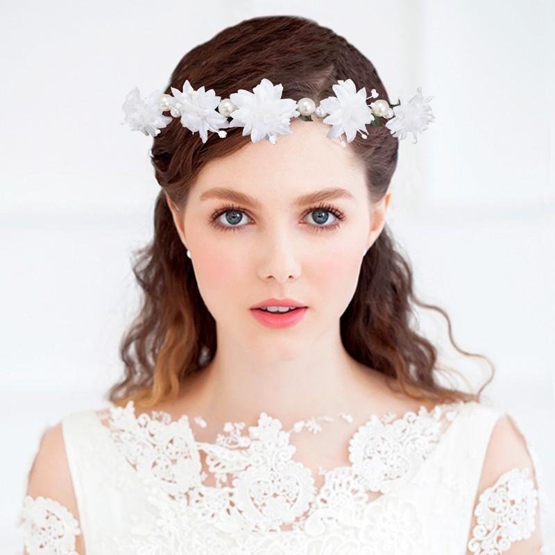 定番の冬ギフト 花かんむり 花冠 パール 白 ヘッドドレス 髪飾り コサージュ ウエディング ドレス花冠 Fhkan017we Babylonrooftop Com Au