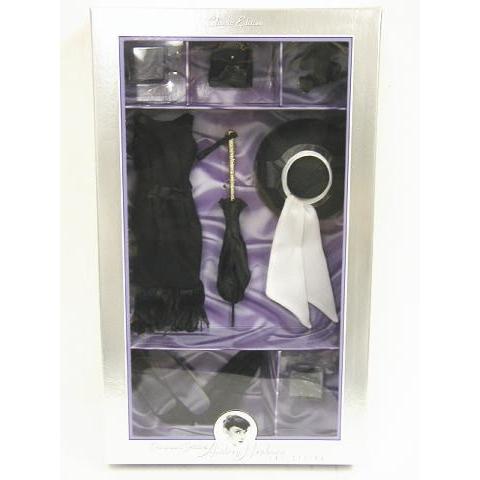 オードリー・ヘプバーン ドール 人形 ティファニーで朝食を Black