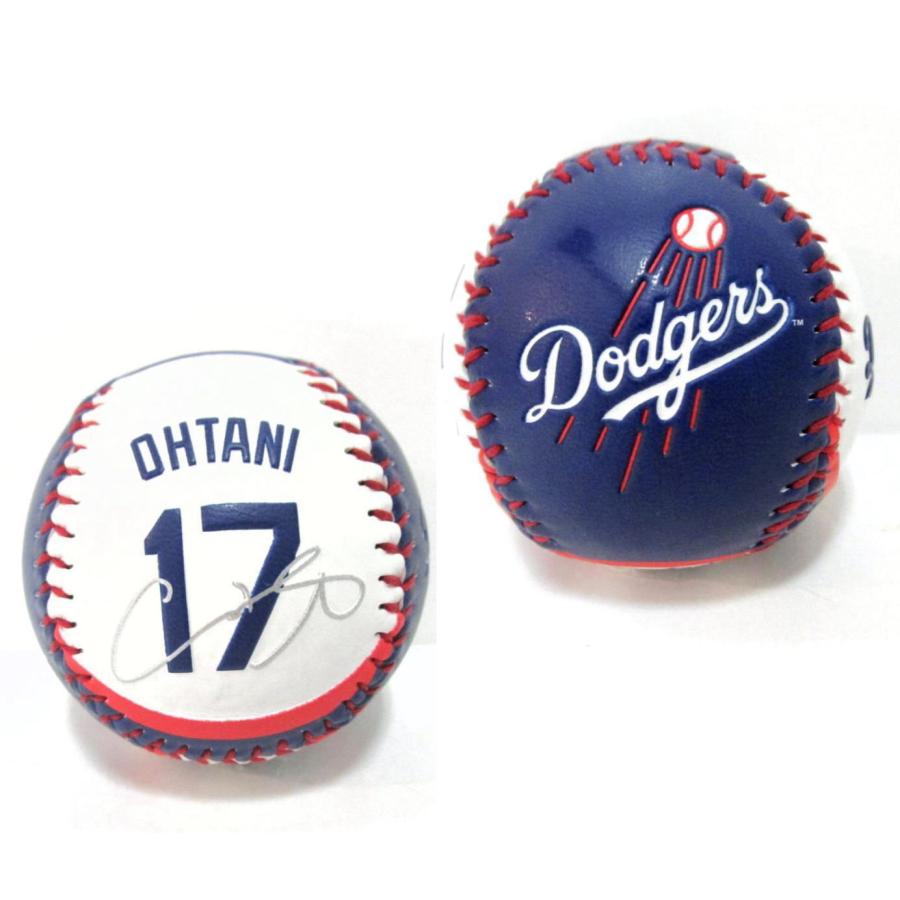 大谷翔平 LA ドジャース 濃紺と白 野球ボール 赤の縫糸 背番号17 硬式