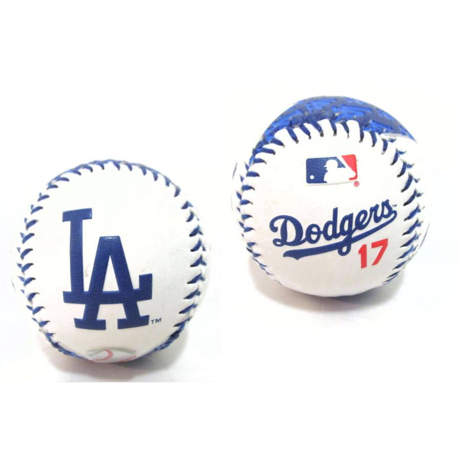 大谷翔平 LA ドジャース 青と白 野球ボール 青の縫糸 背番号17 大谷翔平 LA ドジャース 青と白 野球ボール 青の縫糸 背番号17
