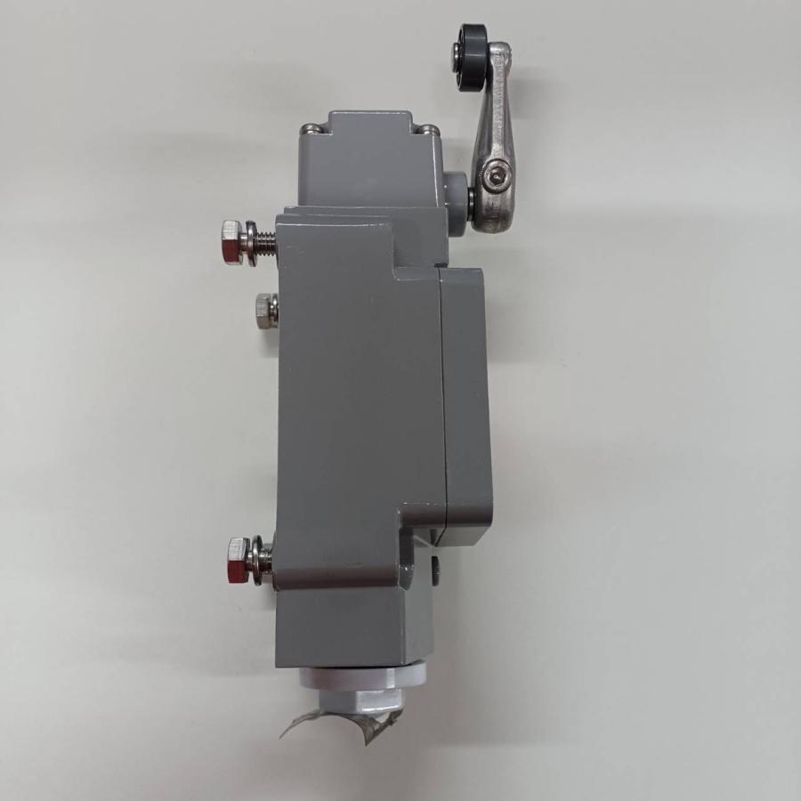 新品未使用 1LX7001-J azbil リミットスイッチ(防爆)アズビル 新品未使用 1LX7001-J azbil リミットスイッチ(防爆)アズビル