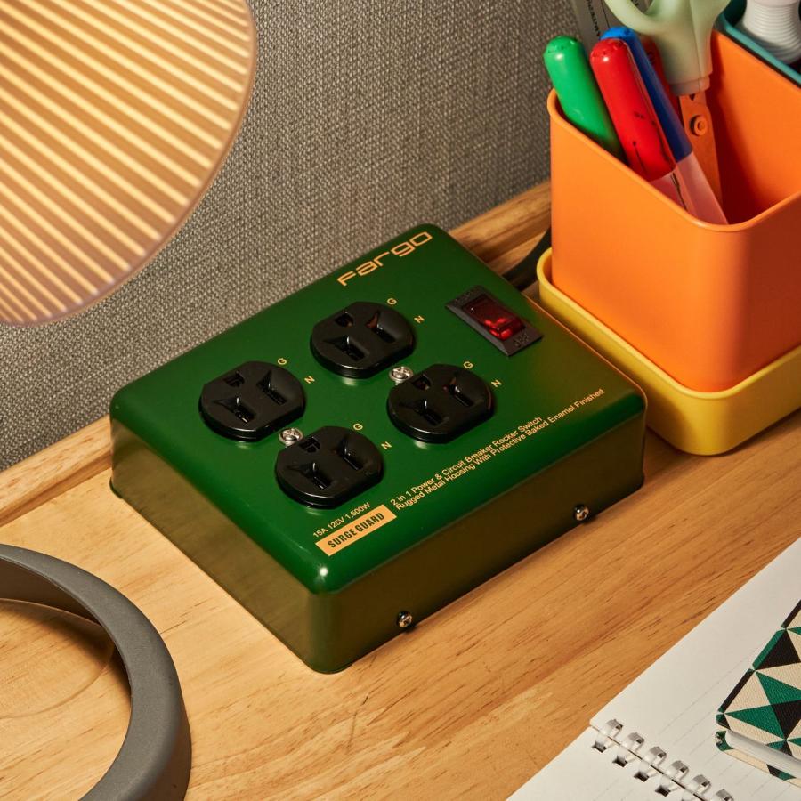 電源タップ おしゃれ 延長コード 4個口ガジェット スイッチ 雷サージ