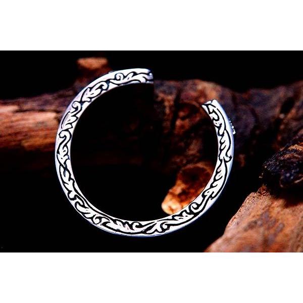 秘密結社 フリーメイソン プロビデンスの目 アラベスク彫り シルバー