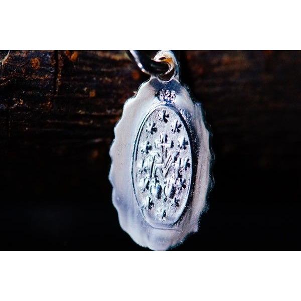 聖母マリアモチーフ 不思議のメダイ K14(14金)コーティング 縁取り