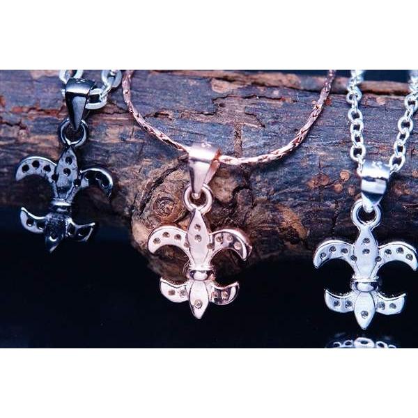 フルールドリス(百合の花の紋章) クリアorブラックストーン装飾