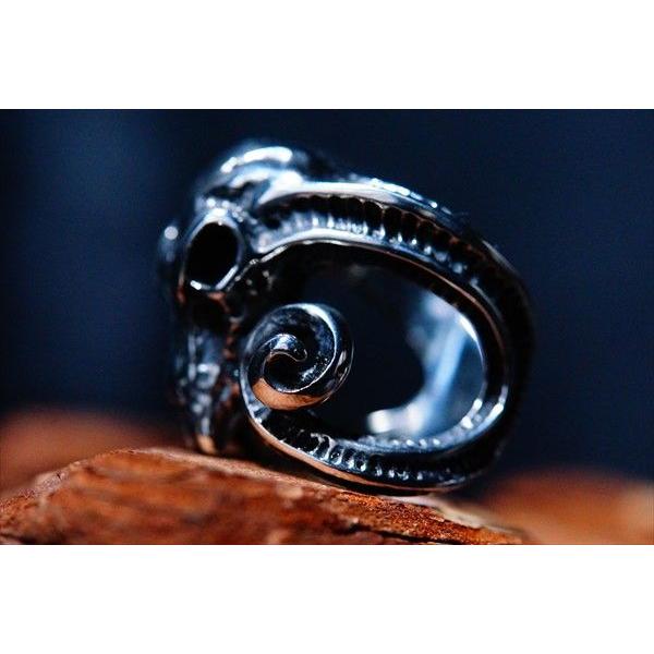 サタン(悪魔)モチーフ バッファロースカル(水牛の骸骨)デザイン ダブル