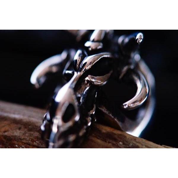 デビルズホース・ビーストスカル(悪魔の馬/獣の骸骨) 6本角&牙