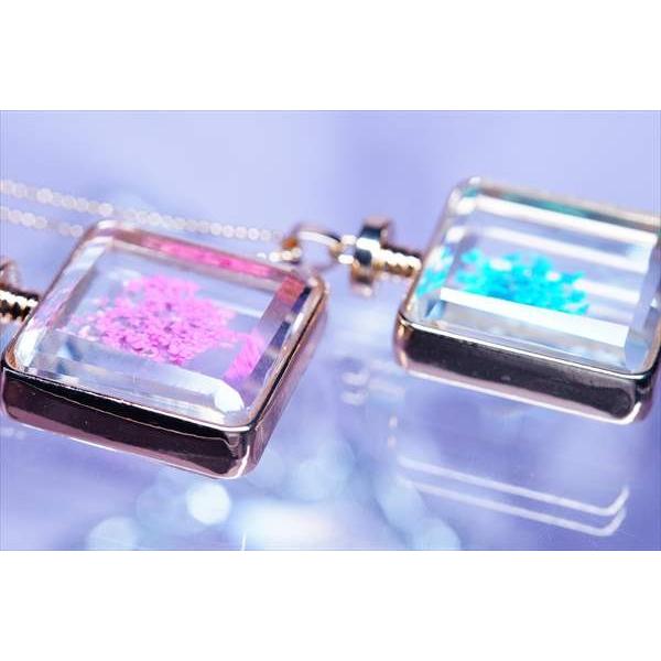 ドライフラワー(アジサイ/紫陽花)入り・香水ボトル アトマイザー風