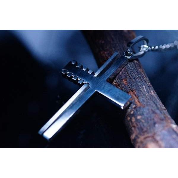 幾何学模様彫り&4列メカニカルパーツ装飾 アシンメトリークロス(十字架