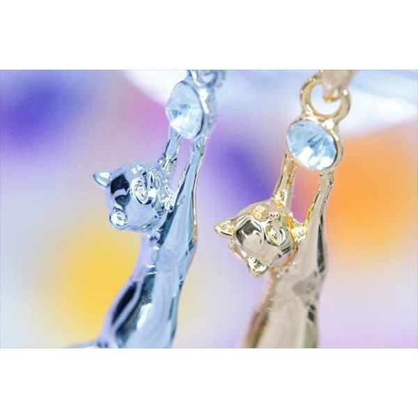 大ぶり ジャンプ ねこ キャット 猫 ペンダント かわいい レディース