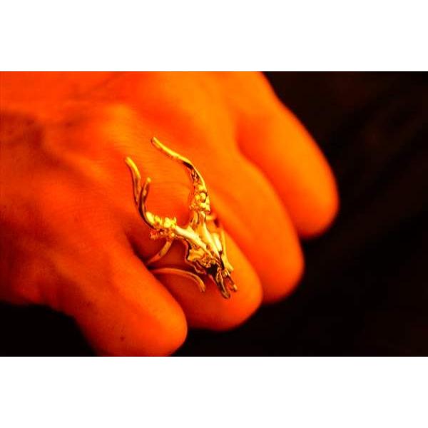 シカ 動物 角 ロング ホーン 骨 ボーン イエローゴールド ステンレス