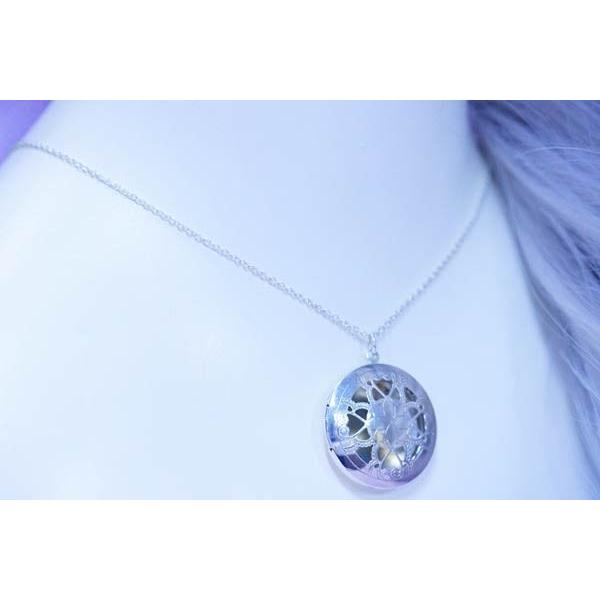 赤色 蓮の花モチーフ ペンダント 赤色 蓮の花モチーフ ペンダント