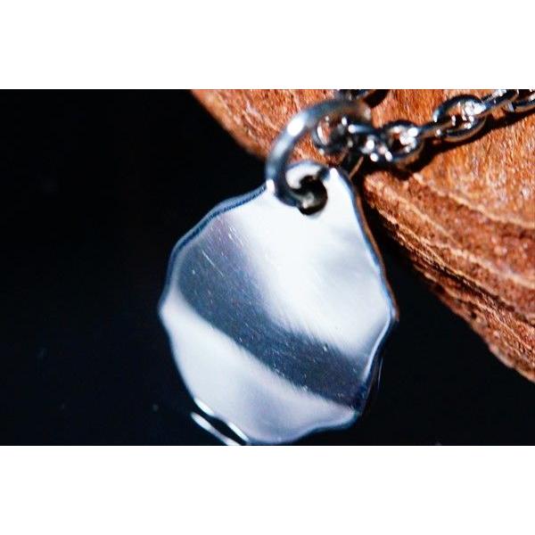 手彫り　イーグル　ネックレス 　１点物　太陽、イーグルモチーフ　トップ シルバー Indian Jewelry イーグル(鷲)4ポイント彫り&サン(太陽)レリーフ装飾