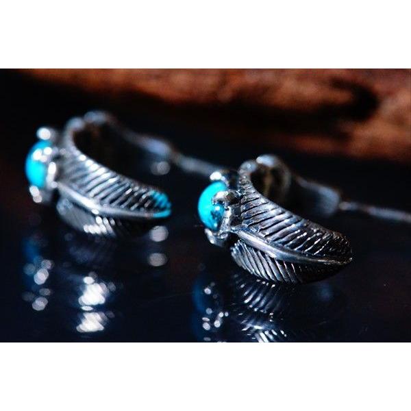 Indian Jewelry オーバルカボションカット ターコイズ フェザー(羽