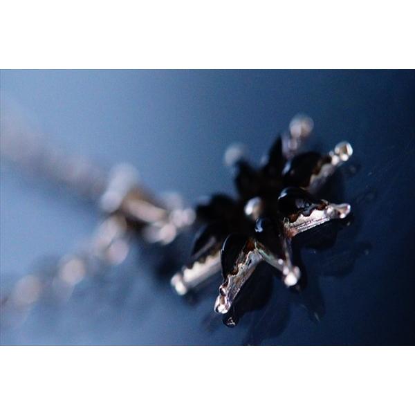 Indian Jewelry フラワー(花)デザイン オニキス・ニードルポイント装飾