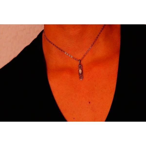 Indian Jewelry ホワイトシェル装飾 フラワー(花)&ツタ柄透かし彫り 