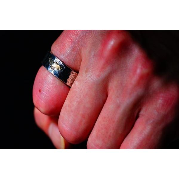 Indian Jewelry K18(18金) イーグル(鷲)ワンポイント装飾 表面打ち出し