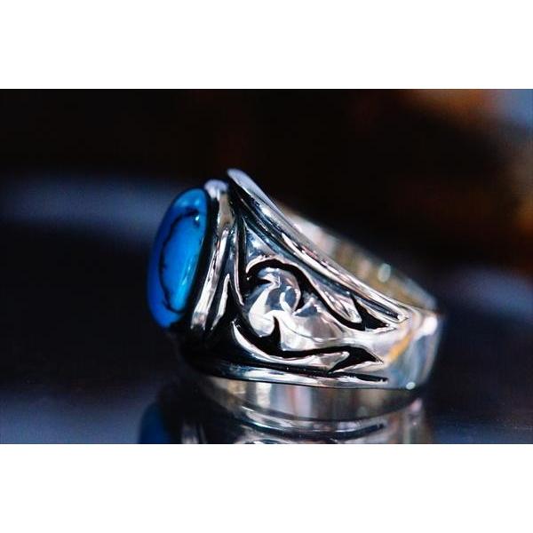 Indian Jewelry オーバルカボションカット ターコイズ装飾 ツタ Indian Jewelry オーバルカボションカット ターコイズ装飾 ツタ