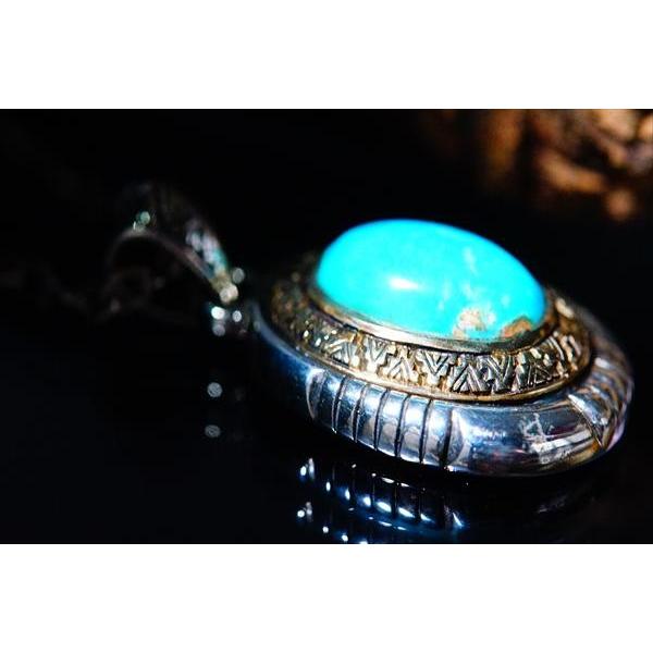 Indian Jewelry ターコイズ装飾 裏面サンフェイス(太陽神) K14