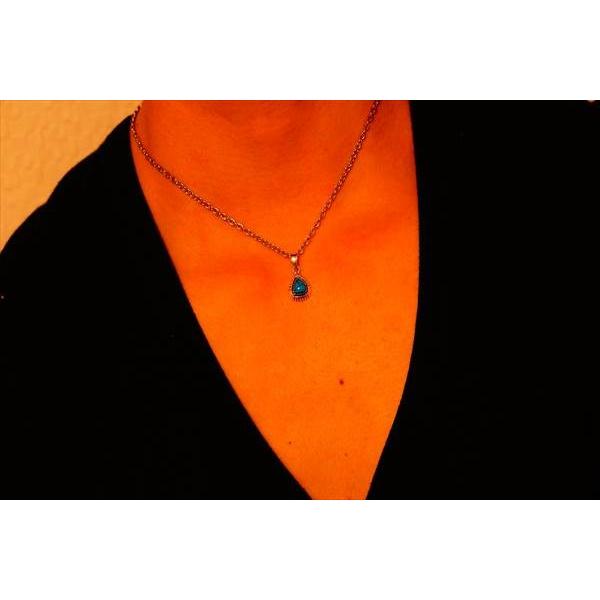 Indian Jewelry トライアングルカット・ターコイズ装飾 立体三角形