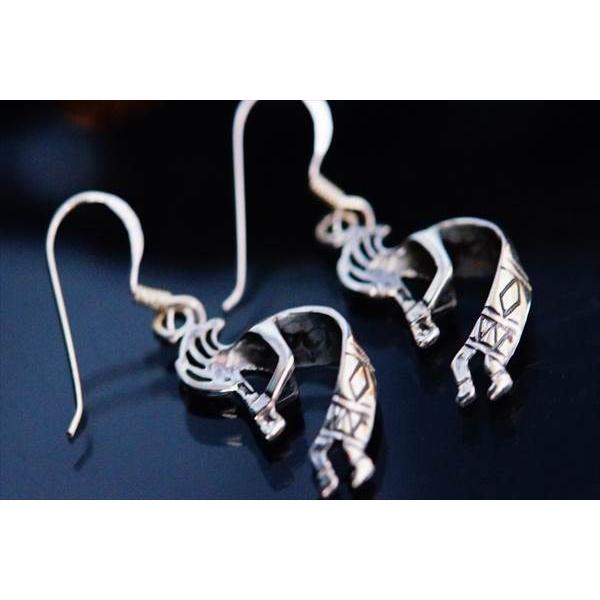 Indian Jewelry ココペリ(精霊) ツイストウェーブ・3D立体型プレート 