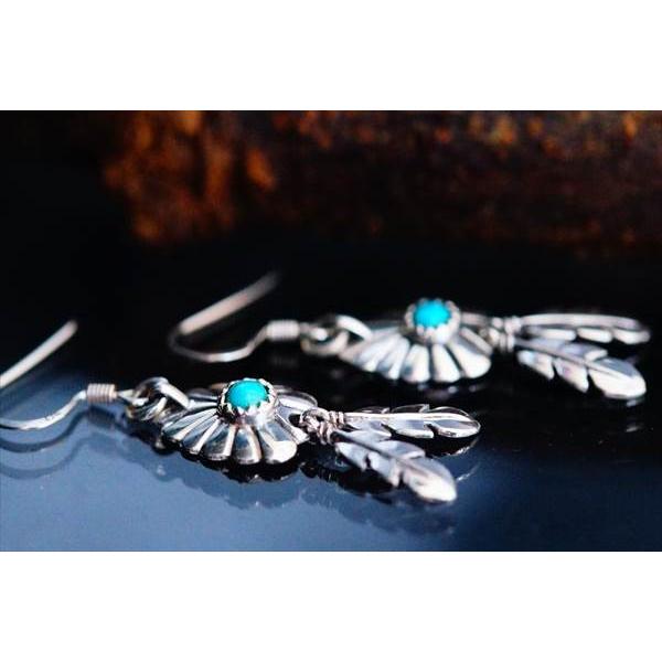 Indian Jewelry 天然石・ターコイズ サン&フラワー(太陽・花)アレンジ 