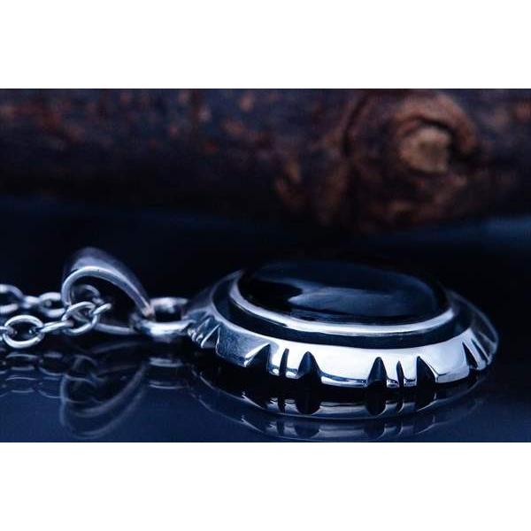 Indian Jewelry 天然石 オニキス 縁取りネイティブアメリカン飾り彫り