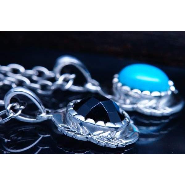 Indian Jewelry 天然石 ターコイズorオニキス リーフ(葉柄)立体 Indian Jewelry 天然石 ターコイズorオニキス リーフ(葉柄)立体