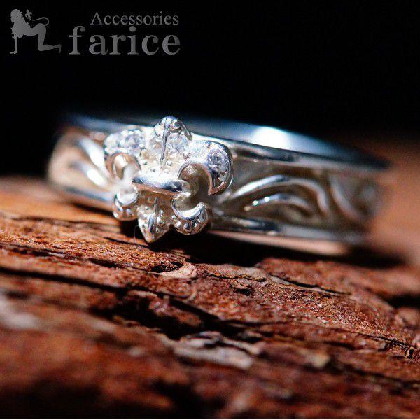 ホワイトボディアラベスク&ホワイトキュービックジルコニアフレアシルバーリング