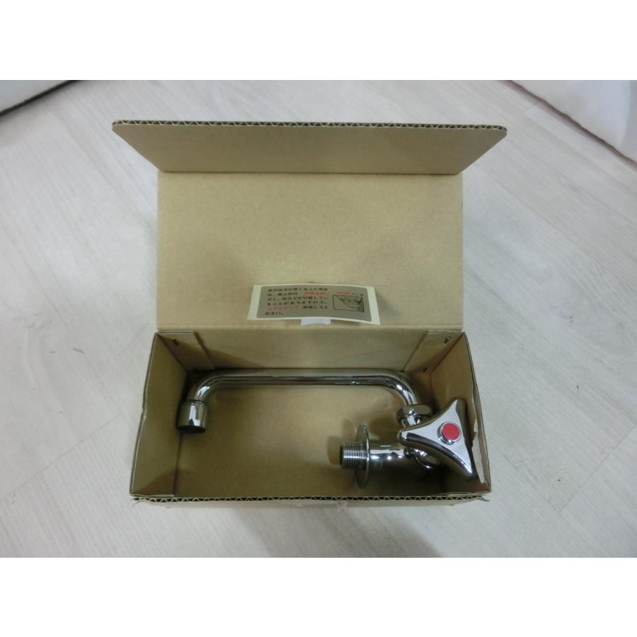 新品 LIXIL ユーティリティ用蛇口 壁排水 横型自在水栓 泡沫式 左ハンドル 水栓金具 単水栓 LF-L16F-13 [0368] | LIXIL | 02