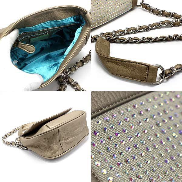 美品　人気ショルダーバッグ　STONE  ストーンアイランドの『ナイロンショルダーバッグ』は高確率で