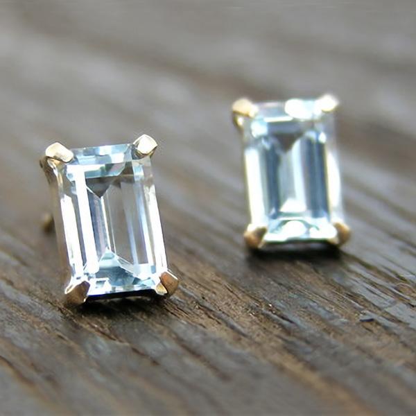 アクアマリン ピアス K10YG 10k 10金 バゲットカット スクエア アクアマリン ピアス K10YG 10k 10金 バゲットカット スクエア
