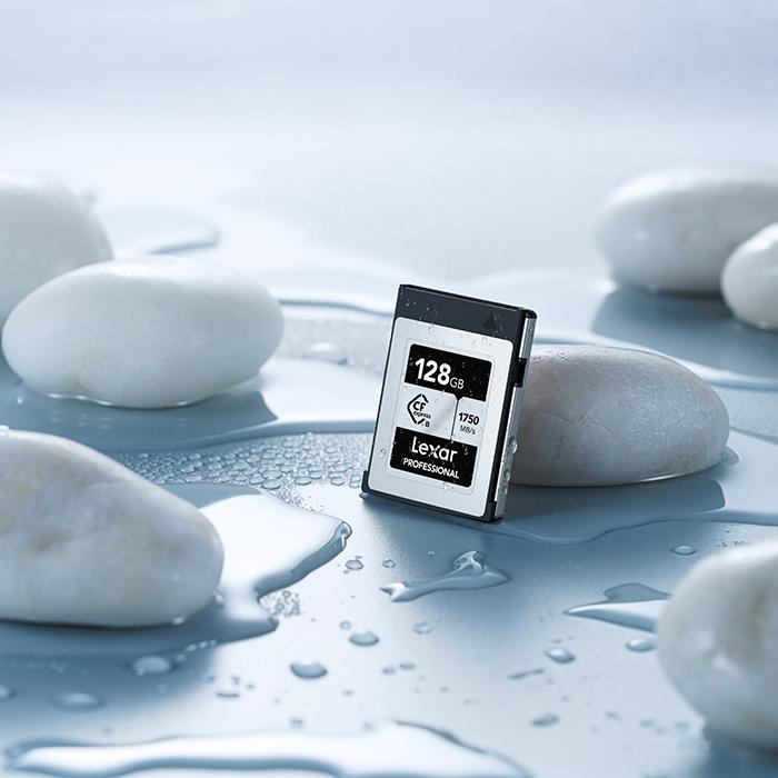 その他 Lexar CF Express Type B 128GB imgrc0122958846.jpg