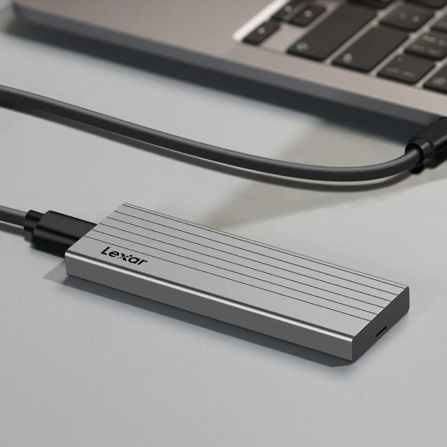 Crucial P1 1TB m.2 SSDとLexar 外付けケース Crucial P1 1TB m.2 SSDとLexar 外付けケース | 内蔵型SSD