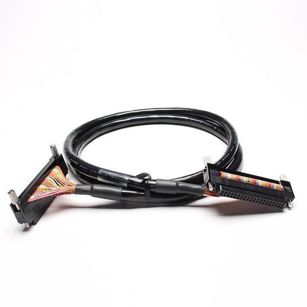 東洋技研　KB40N-4F4F-LA1-0.5MB　PLC対応インターフェース適合ケーブル | 