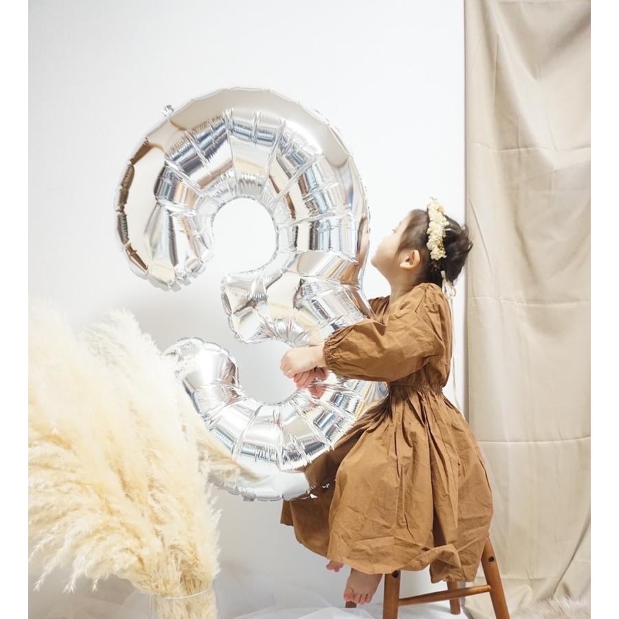 誕生日 バースデー 誕生日バルーン 誕生日風船 ハッピーバースデー ハッピーバースデーバルーン 風船 数字バルーン ナンバーバルーン シルバー 大きい |  | 03