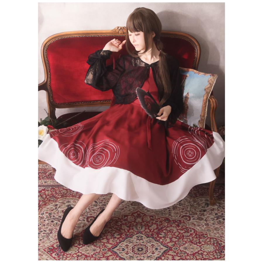 金魚柄ワンポイント☆ロングワンピース 夏秋コーデに最適な可愛い一枚 金魚柄ワンポイント☆ロングワンピース 夏秋コーデに最適な